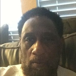 Meet your Posher, Gregory